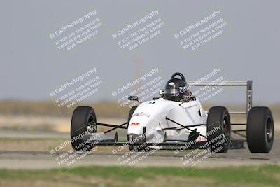 media/Oct-25-2025-CalClub SCCA (Sat) [[34c778dfbe]]/Group 3/Qualifying/